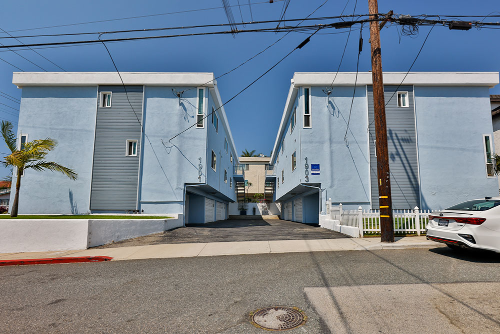 1901-03-Carnegie-Lane-Redondo-Beach