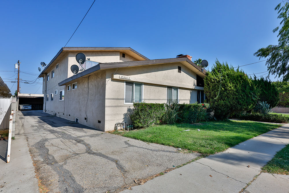 25200-Oak-Street,-Lomita-Lomita