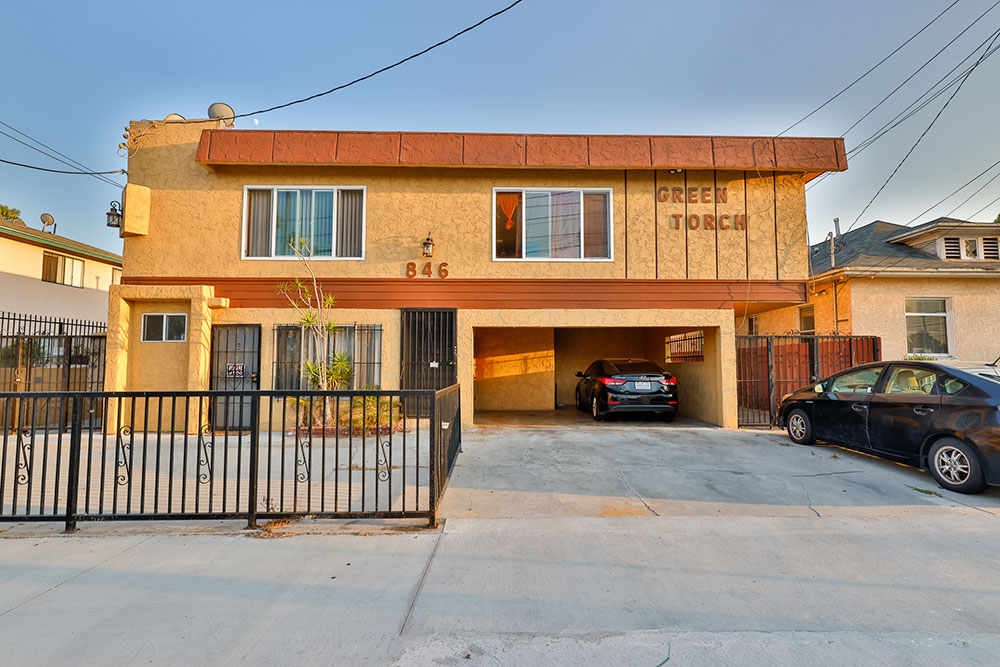 846-West-Alondra-Boulevard-Gardena-2